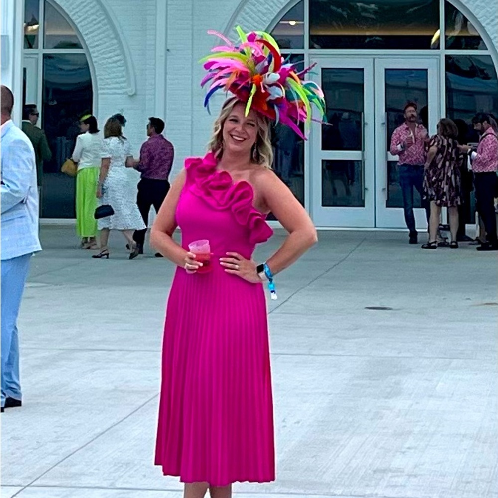 Kentucky Derby fascinator! Hand made, and worn one time. Full of vibrant colors!